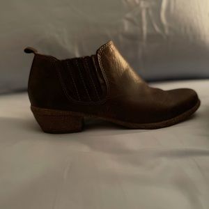 Brown Leather Clark Shoes